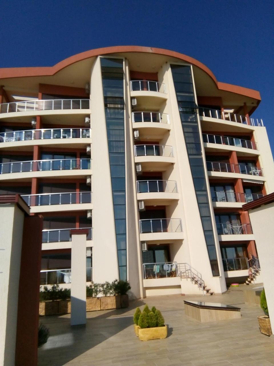 Apartment Sea Space 3 Dobra Voda Exterior foto